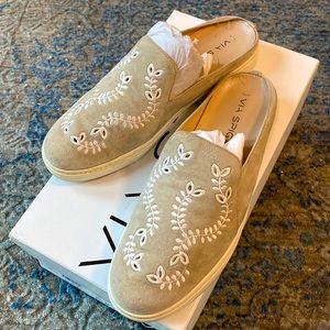 Via Spiga Rina 3 Suede Embroidered Slide